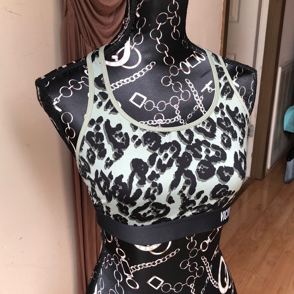 Victoria Sport Bra